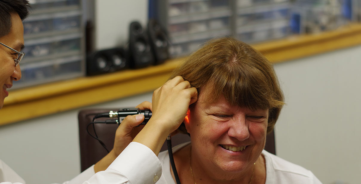 Alex Lee, HIS helping a patient with tinnitus